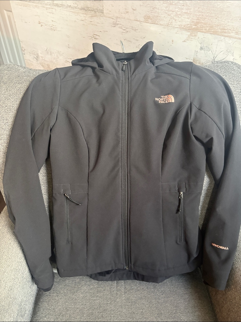 The North Face Women's Black Hooded WindWall Jacket
